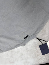 Load image into Gallery viewer, Tshirt