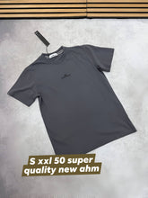 Load image into Gallery viewer, Tshirt