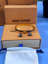 Load image into Gallery viewer, Bracelet