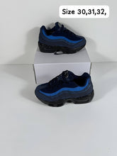 Load image into Gallery viewer, Shoes boy