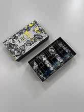 Load image into Gallery viewer, Perfume
