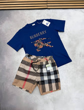 Load image into Gallery viewer, Tshirt