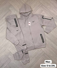 Load image into Gallery viewer, Tracksuit men