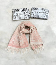 Load image into Gallery viewer, Scarf