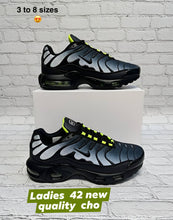 Load image into Gallery viewer, Shoes