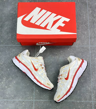 Load image into Gallery viewer, Shoes