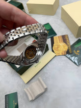 Load image into Gallery viewer, Watch