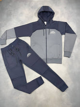 Load image into Gallery viewer, Tracksuit men