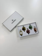 Load image into Gallery viewer, Perfume