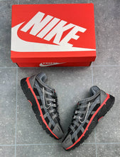 Load image into Gallery viewer, Shoes