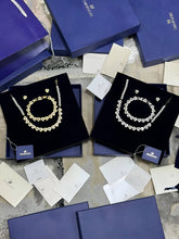 Load image into Gallery viewer, Necklace