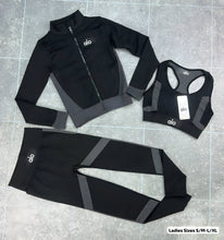 Load image into Gallery viewer, Tracksuit women