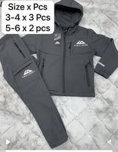 Load image into Gallery viewer, Tracksuit boy