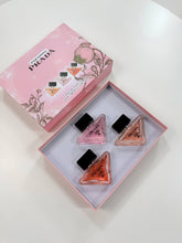 Load image into Gallery viewer, Perfume
