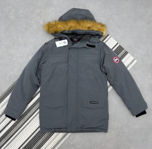 Load image into Gallery viewer, Jacket