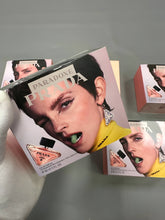 Load image into Gallery viewer, Perfume