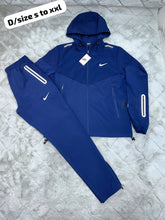 Load image into Gallery viewer, Tracksuit
