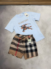 Load image into Gallery viewer, Tshirt