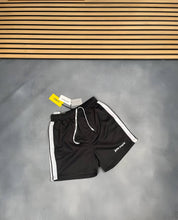 Load image into Gallery viewer, Short