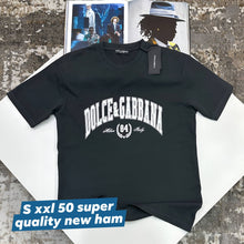 Load image into Gallery viewer, Tshirt