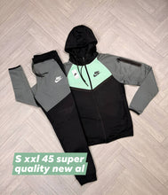 Load image into Gallery viewer, Tracksuit men
