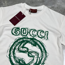 Load image into Gallery viewer, Tshirt