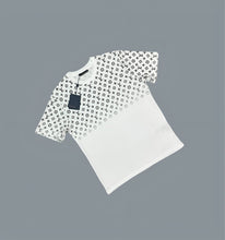 Load image into Gallery viewer, Tshirt