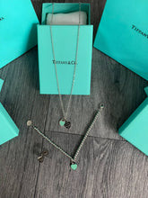 Load image into Gallery viewer, Necklace