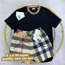 Load image into Gallery viewer, Tshirt