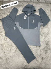Load image into Gallery viewer, Tracksuit men
