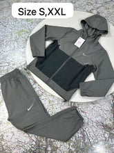 Load image into Gallery viewer, Tracksuit men