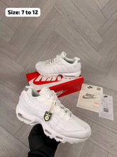 Load image into Gallery viewer, Shoes