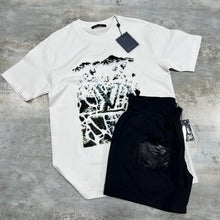 Load image into Gallery viewer, Tshirt