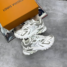 Load image into Gallery viewer, Shoes  men