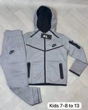 Load image into Gallery viewer, Tracksuit boy