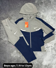 Load image into Gallery viewer, Tracksuit boy