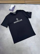 Load image into Gallery viewer, T-shirt