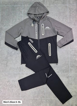 Load image into Gallery viewer, Tracksuit