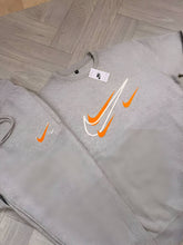 Load image into Gallery viewer, Tracksuit men