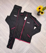 Load image into Gallery viewer, Tracksuit women