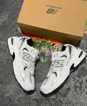 Load image into Gallery viewer, Shoes women