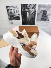 Load image into Gallery viewer, Shoes women