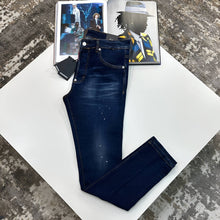 Load image into Gallery viewer, Jeans