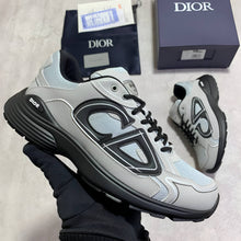 Load image into Gallery viewer, Shoes men