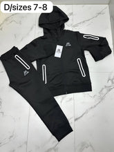 Load image into Gallery viewer, Tracksuit boy