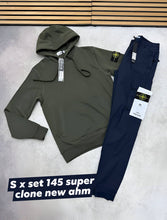 Load image into Gallery viewer, Tracksuit