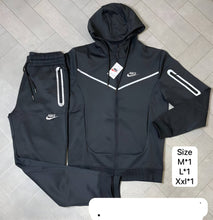 Load image into Gallery viewer, Tracksuit men