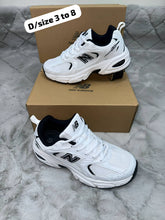 Load image into Gallery viewer, Shoes women