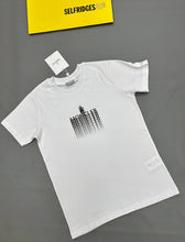 Load image into Gallery viewer, T-shirt
