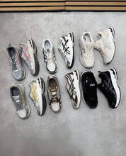 Load image into Gallery viewer, Shoes